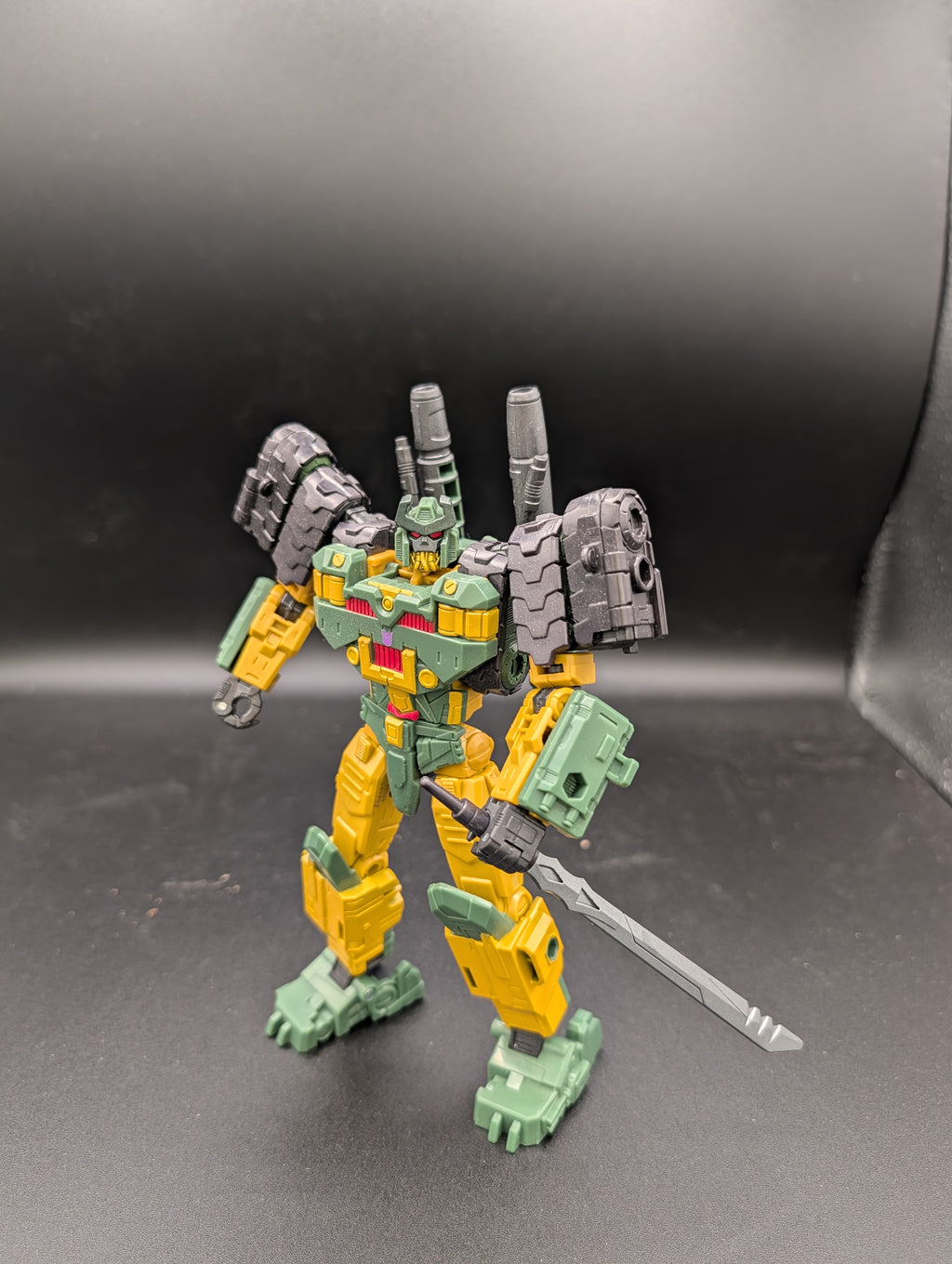 Transformers Legacy United: Doom and Destruction Collection: Bludgeon and Ruckus (Used, Complete w/ Box!)
