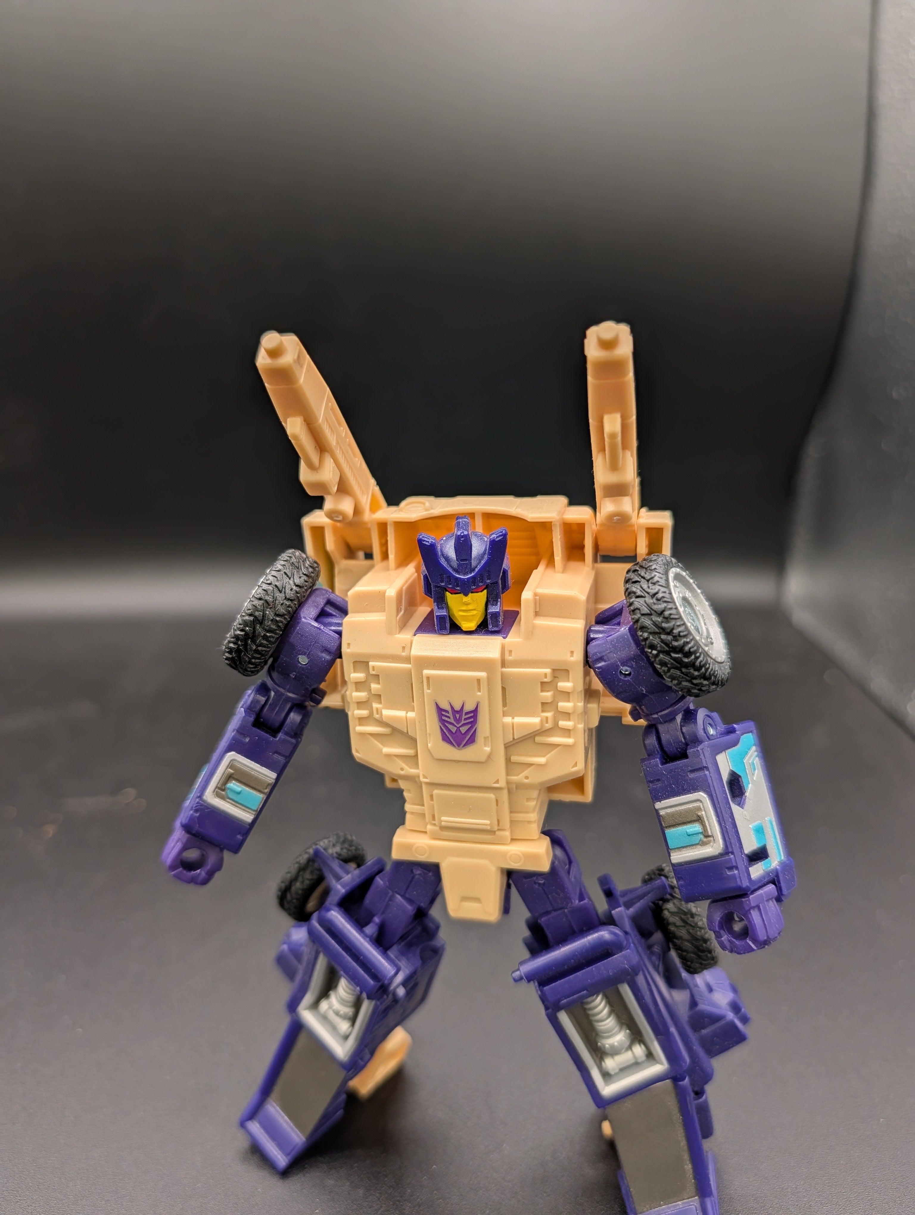 Transformers Legacy United: Doom and Destruction Collection: Bludgeon and Ruckus (Used, Complete w/ Box!)