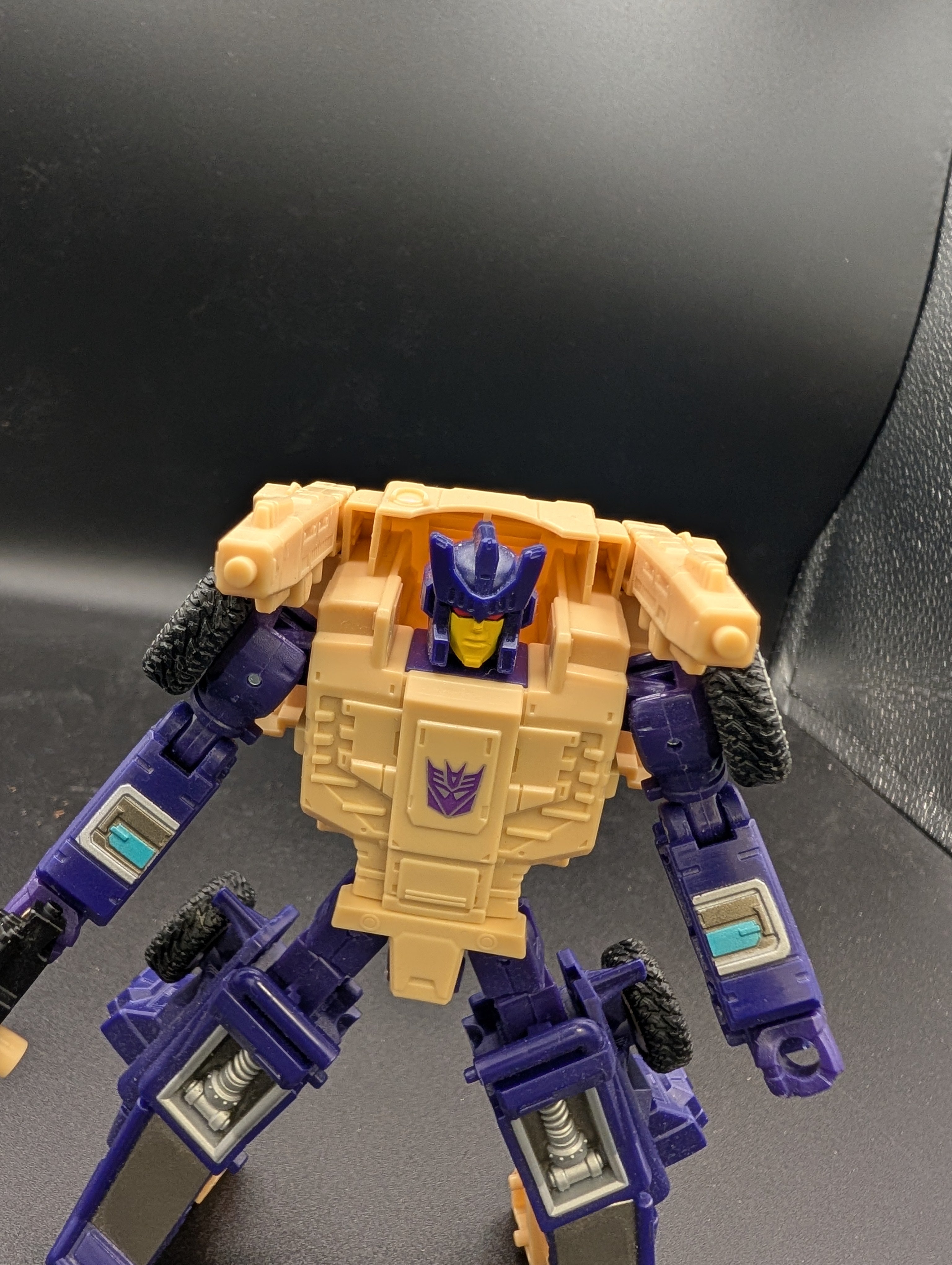 Transformers Legacy United: Doom and Destruction Collection: Bludgeon and Ruckus (Used, Complete w/ Box!)